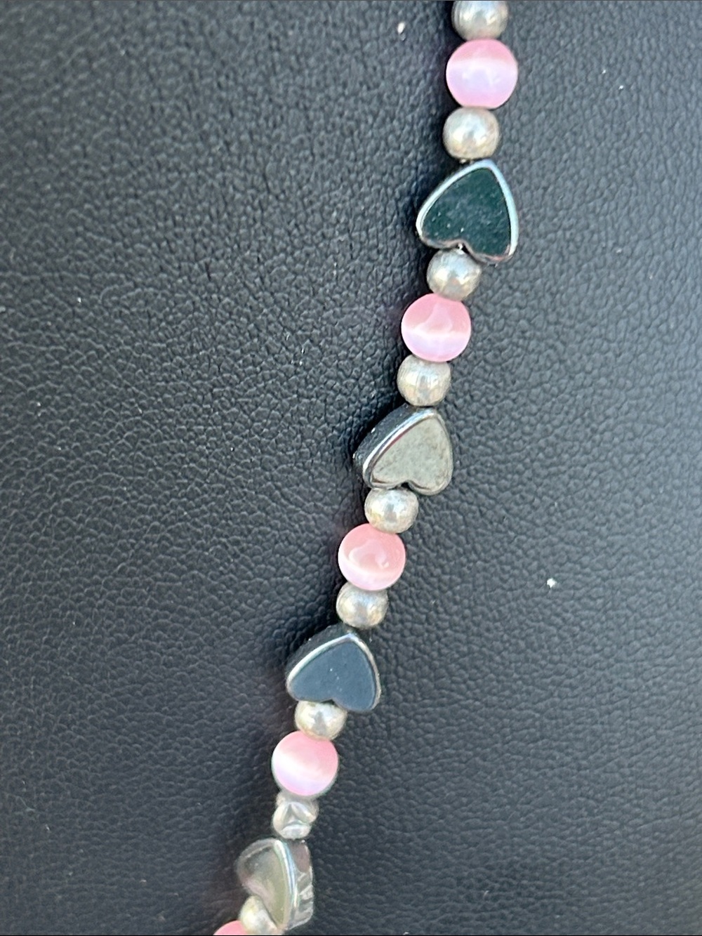 Vintage Pink Cats Eye and Hematite Heart Bead Necklace - Picture 3 of 8